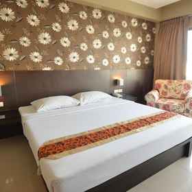 Bedroom 1 Welcome Plaza Hotel, Pattaya Hotels