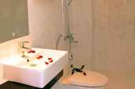 In-room Bathroom Sentosa Hotel Nha Trang