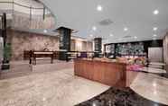 Bar, Kafe dan Lounge 4 favehotel S. Parman Medan