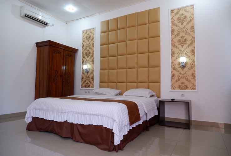 BEDROOM Griya Limasan Hotel