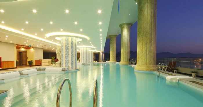 Swimming Pool Bavico International Hotel Nha Trang