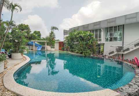 Swimming Pool The Magnolias Pattaya Boutique Resort