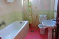 Toilet Kamar Quang Vinh 2 Hotel