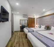 Kamar Tidur 6 Royal Charm Hotel