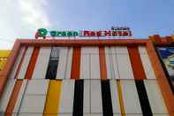 Bangunan Green Red Hotel Syariah Jombang