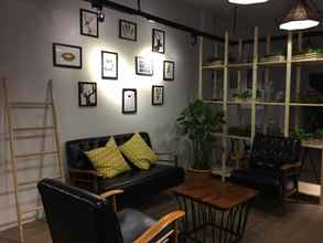 Sảnh chờ 4 Folk Poshtel Silom