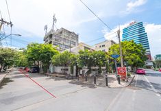 외관 5 Naratel Hostel Bangkok