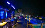 Bar, Cafe and Lounge 7 Mandila Beach Hotel Danang