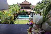 Lobby Bali Putra Villa