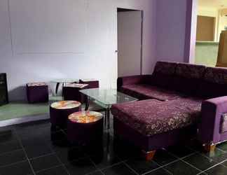 Lobi 2 Baan Nitra Guesthouse