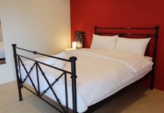 Bedroom 7 Sim 27 Budget Hostel