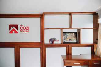 Lobby 4 The Cozi House