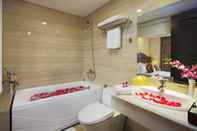 In-room Bathroom Regalia Nha Trang Hotel