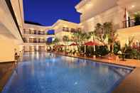 สระว่ายน้ำ Grand Palace Hotel Sanur - Bali