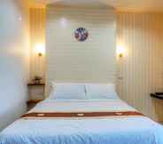 Bedroom 6 The Aam Resort Bangsare