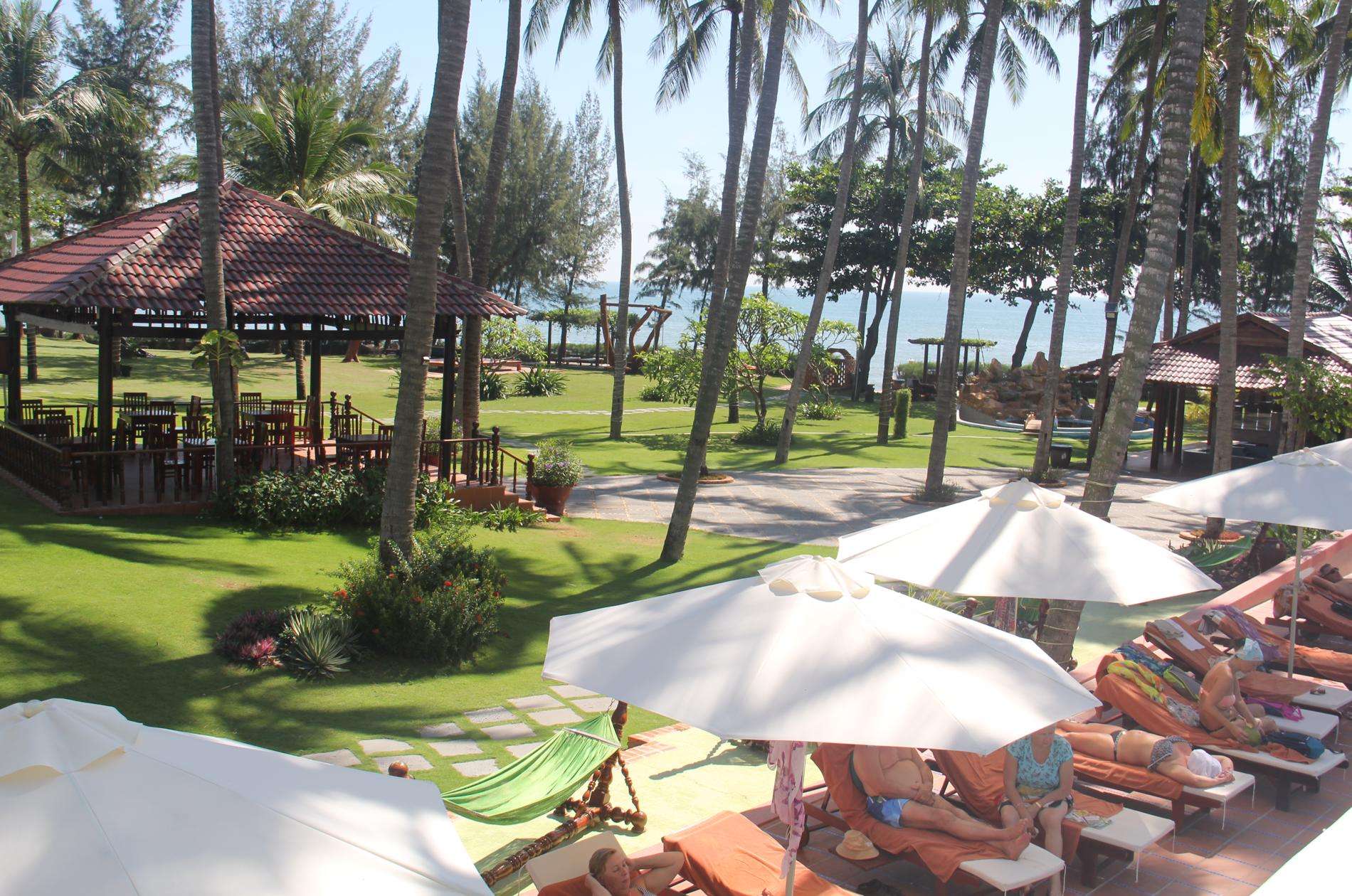 </em>Cà Ty Mui Ne Beach Resort & Spa<em> - Khách sạn 3 sao ở Phan Thiết