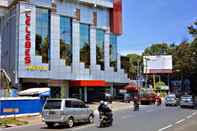 Luar Bangunan Hotel Celebes Hasanudin