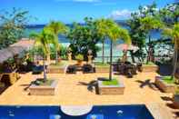 Kolam Renang Palm Breeze Villa Boracay