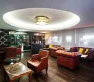 บาร์ คาเฟ่ และเลานจ์ 7 Promenade Hotel Kota Kinabalu