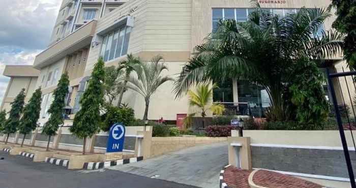 Exterior Hotel Tosan Solo Baru