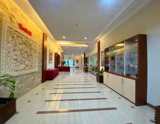 Lobby 2 Hotel Tosan Solo Baru