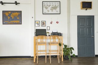 ロビー 4 T Hostel Rama 4