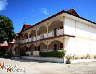 Exterior 2 Eurngkhum Hotel