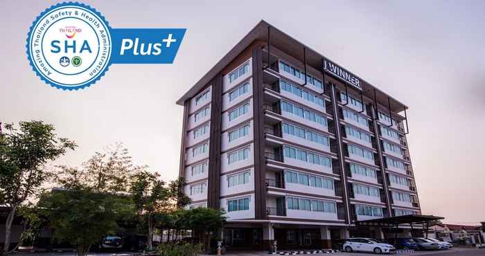 ภายนอกอาคาร Winner Prachinburi Serviced Apartment