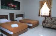 Kamar Tidur 4 Shanrilla Hotel