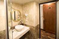 In-room Bathroom Sapa Wings Hotel