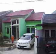 Exterior 4 Homestay Novi Kuningan