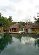 SWIMMING_POOL Ninila Fruit Farm Bungalows