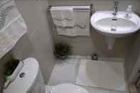 Toilet Kamar Jazz Residences Makati Luxury Apartments