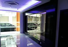 Lobby 7 Eminent Hotel