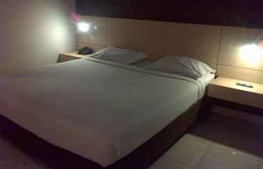 Phòng ngủ 2 Hotel Lucky Inn Manado