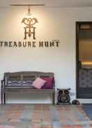 LOBBY Treasure Hunt