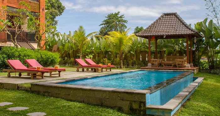 Swimming Pool Buah Nagasari Cottage 