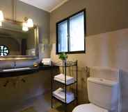 Toilet Kamar 2 Straits Hill Villaku