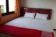 Bilik Tidur Clean Room at Guesthouse Menur