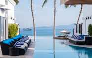 Kolam Renang 5 The Privilege Hotel Ezra Beach Club (SHA Plus+)