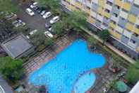 Swimming Pool 2 Bedroom at Apartemen Sentra Timur (LLP)