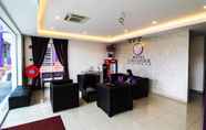 Lobi 6 Hotel Lavender Senawang