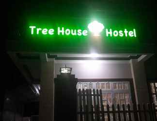 ภายนอกอาคาร 2 Tree House Hostel