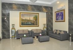 Lobi 5 Penthouse Hotel
