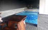 Swimming Pool 6 Tamansari Papilio Apartment - Studio 