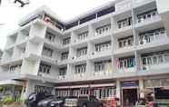 Bên ngoài 7 Khelang Nakorn Hotel