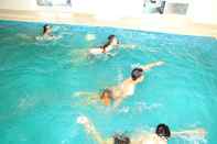 Kolam Renang Sea Stars Hotel