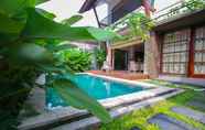 Swimming Pool 6 Casa Okta Villa by Gamma Hospitality