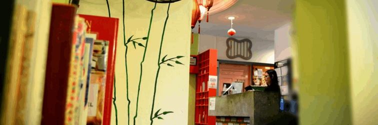 Lobby Travel Hub GuestHouse