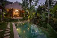 Swimming Pool Ila Villa Ubud